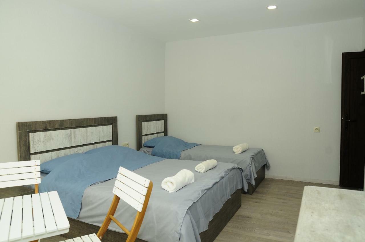Borjomi Apartments Apart Hotel Extérieur photo