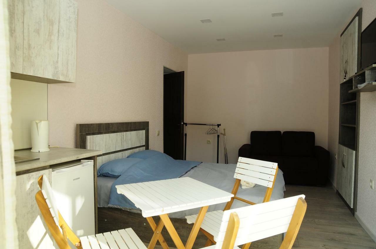 Borjomi Apartments Apart Hotel Extérieur photo