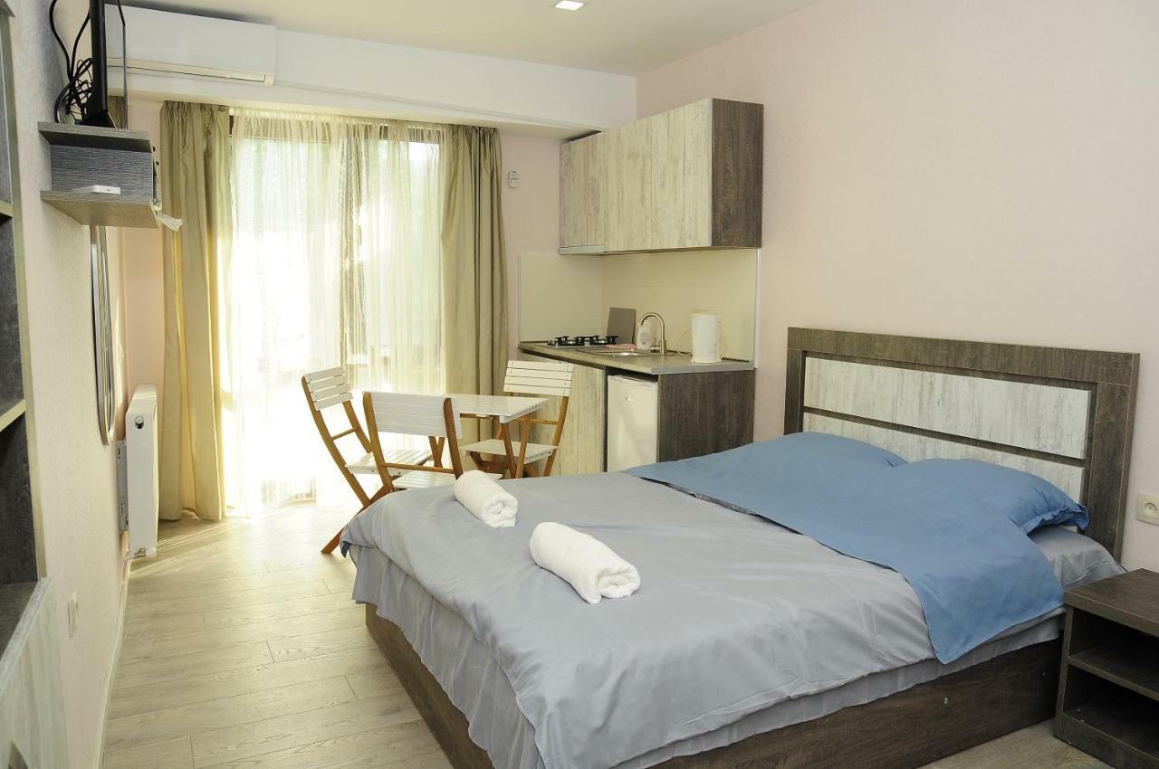 Borjomi Apartments Apart Hotel Extérieur photo